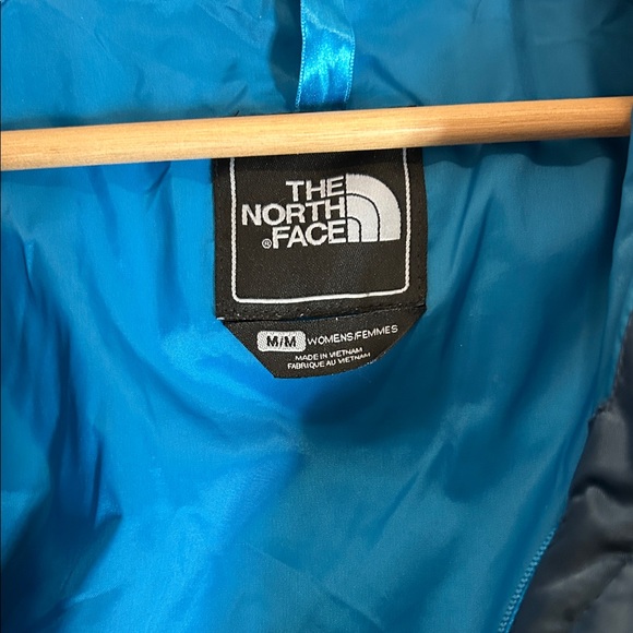 The North Face 550 Women's Navy Goose Down Puffer Jacket Size Medium - Picture 2 of 11